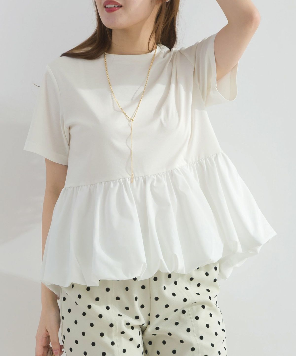 model：H165　着用サイズ：M　オフホワイト