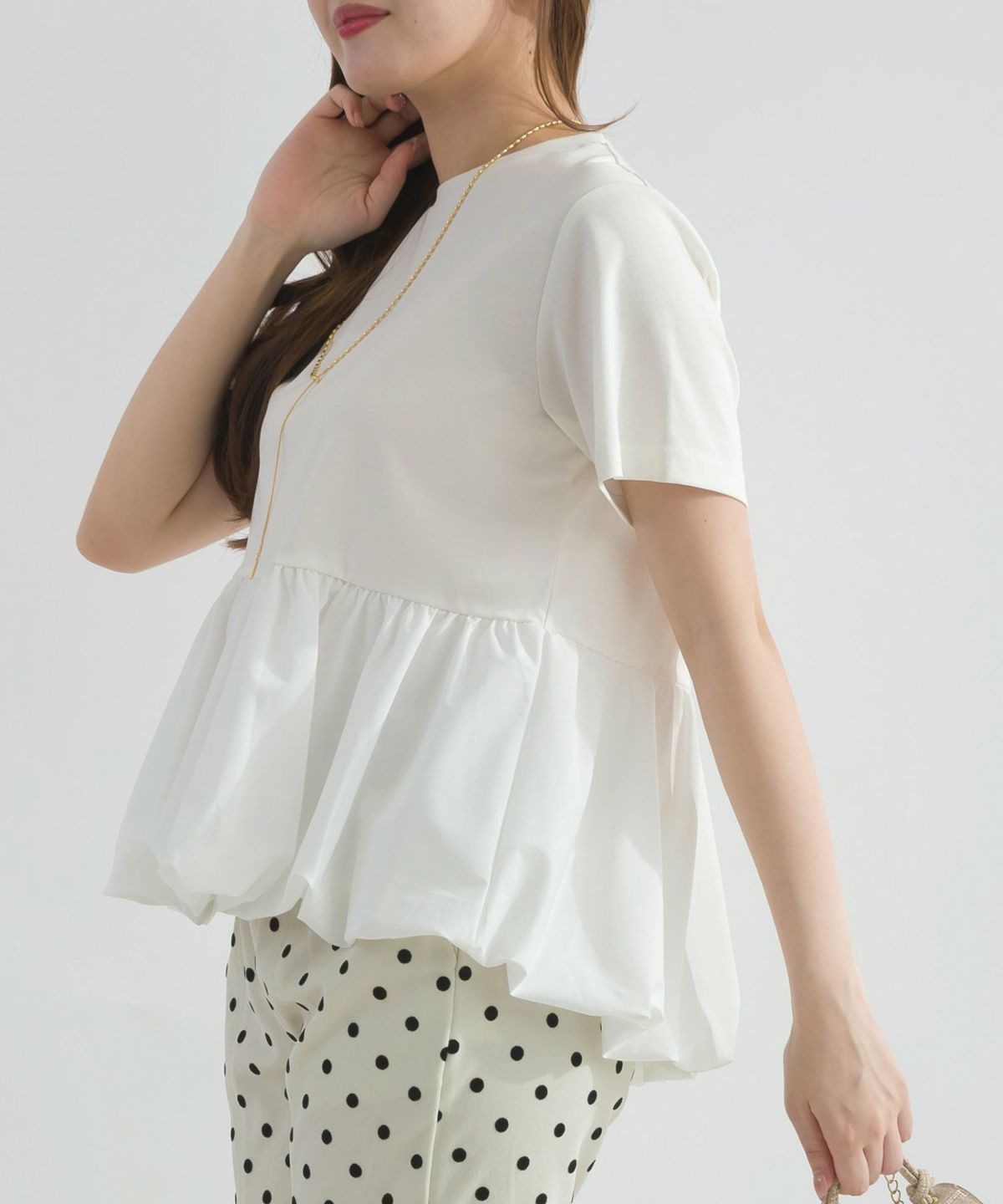 model：H165　着用サイズ：M　オフホワイト