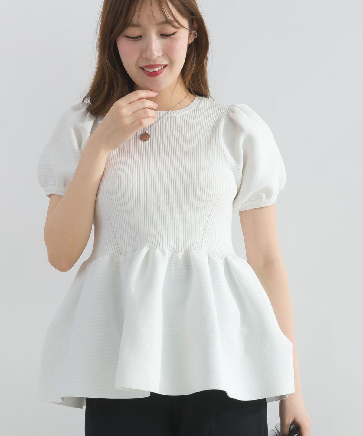 model：H165　着用サイズ：M　オフホワイト