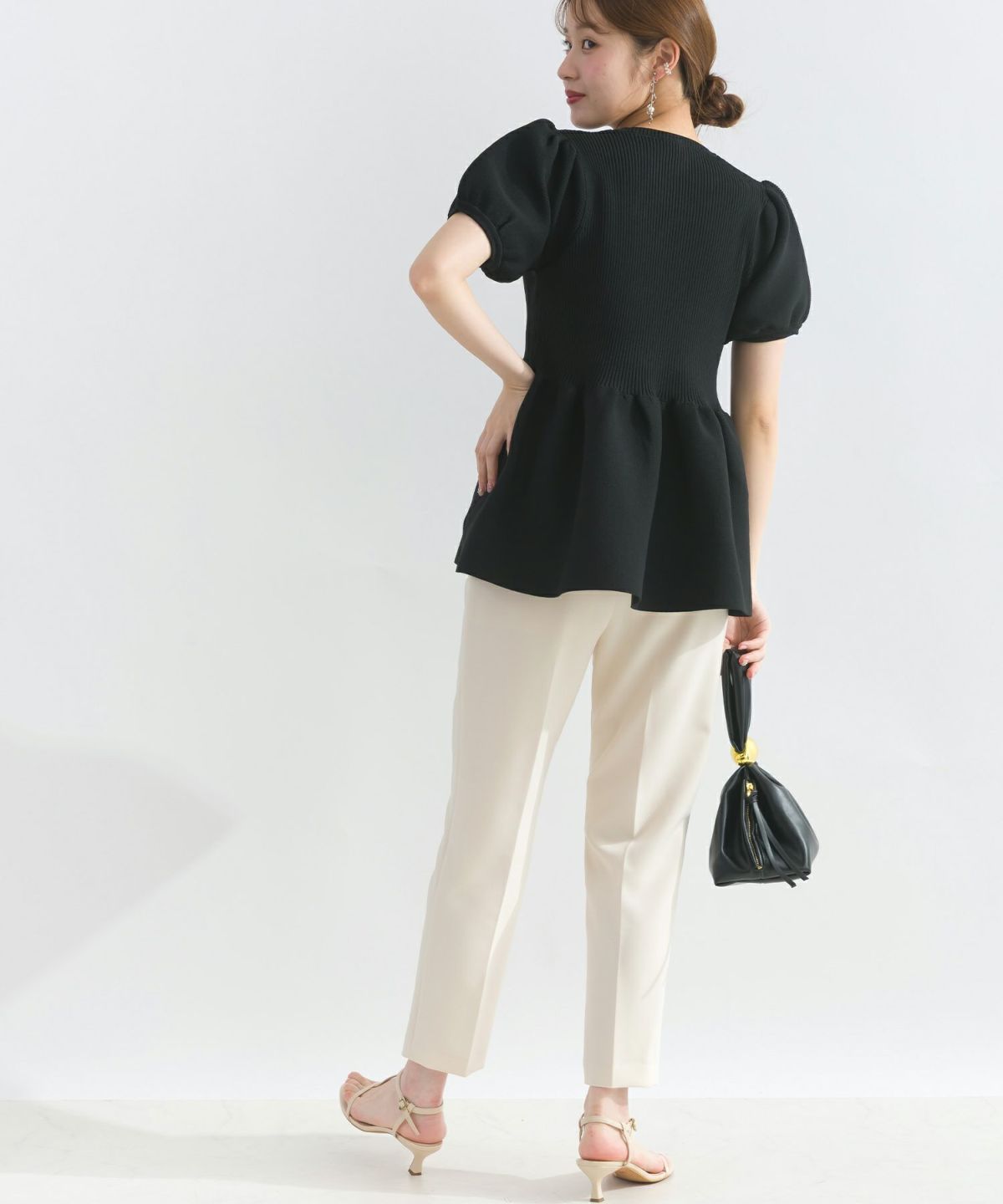 model：H165　着用サイズ：M　ブラック