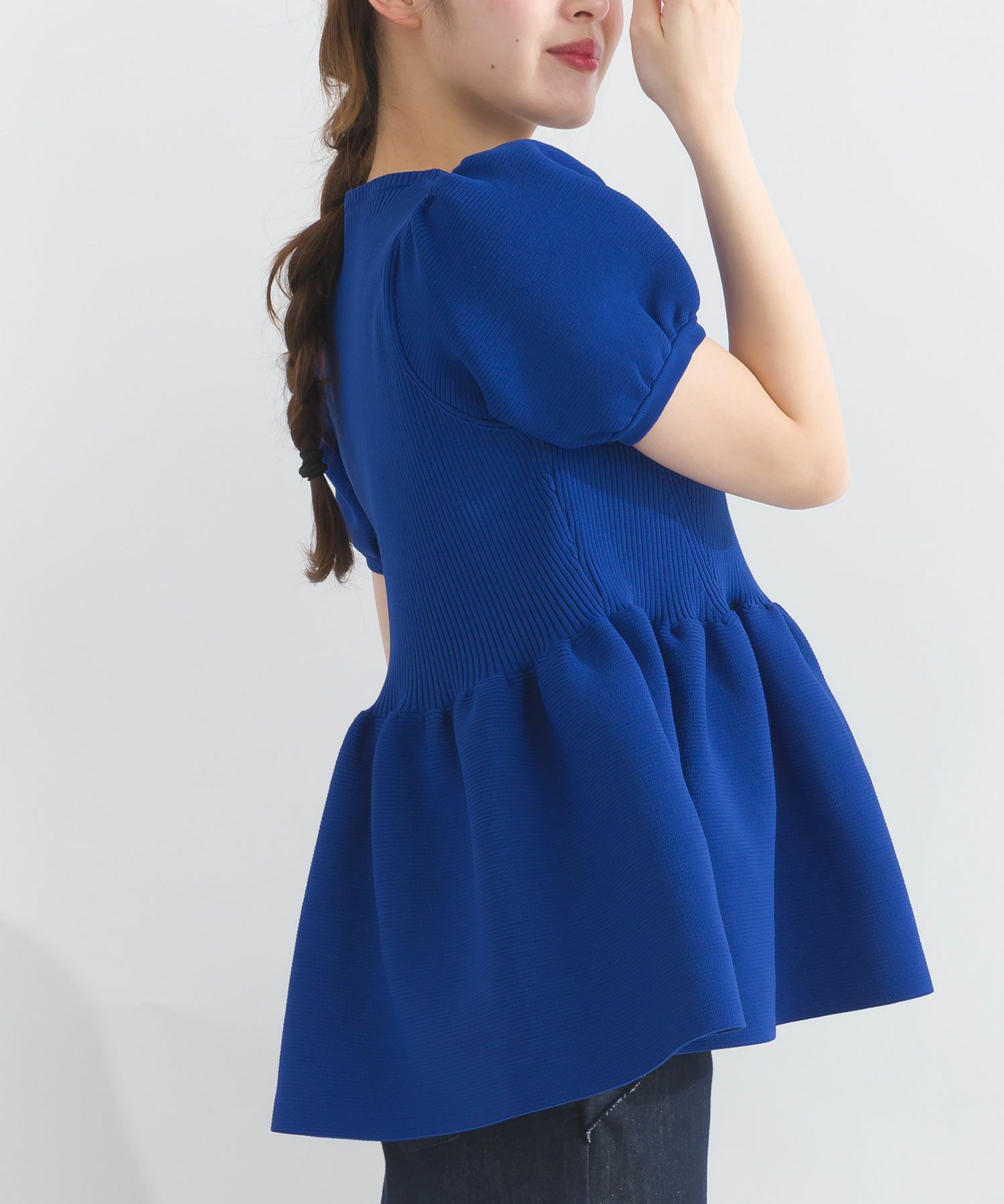model：H165　着用サイズ：M　ブルー