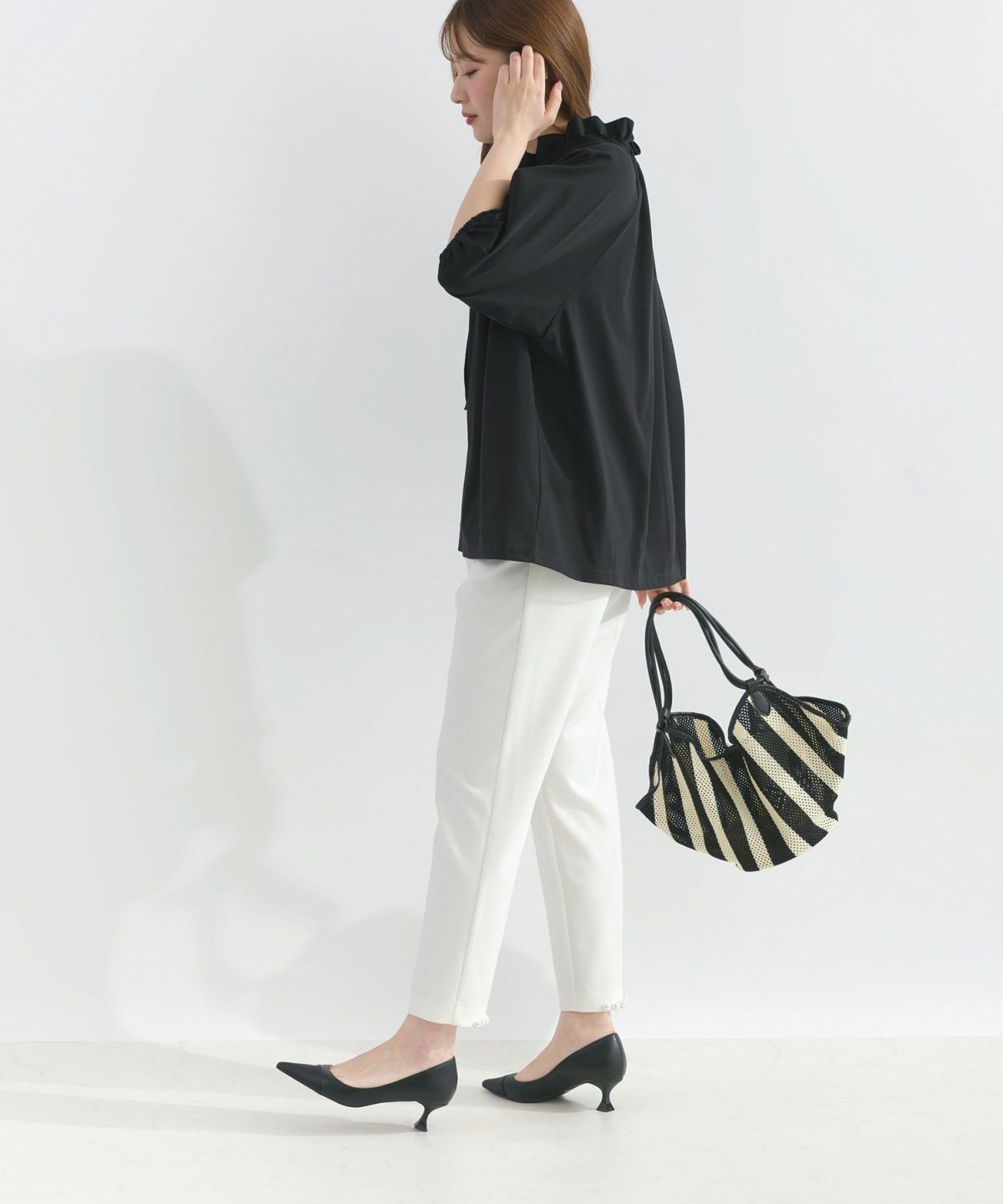 model：H165　着用サイズ：M　ブラック