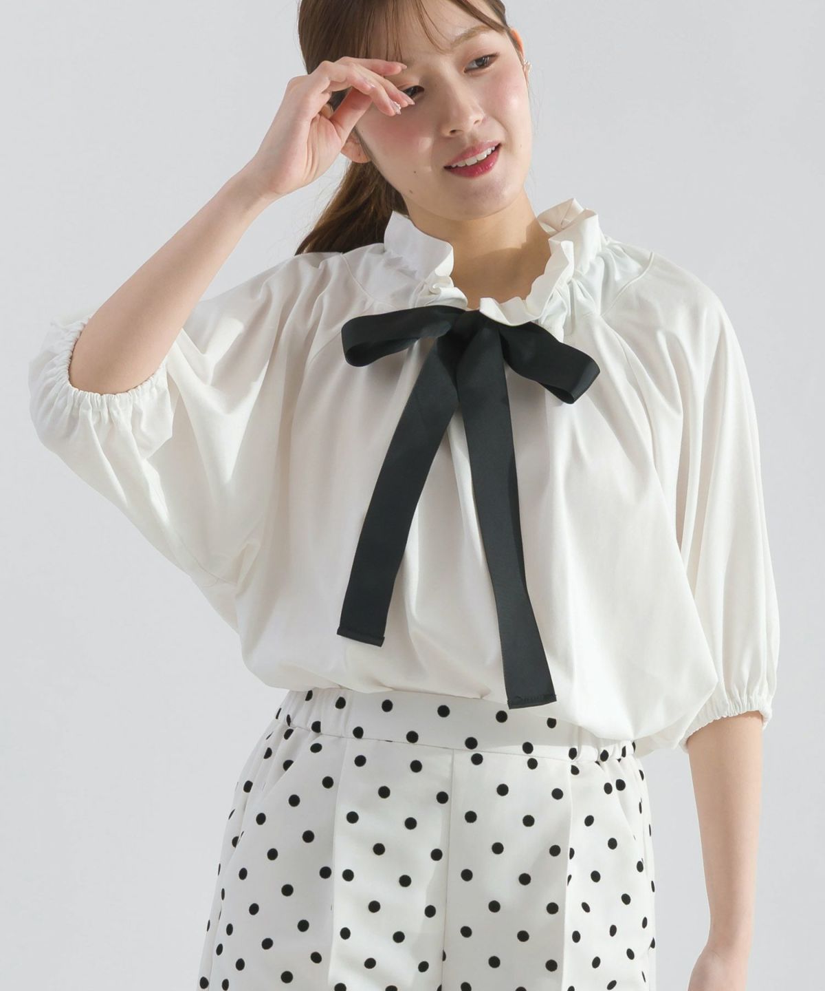 model：H165　着用サイズ：M　オフホワイト