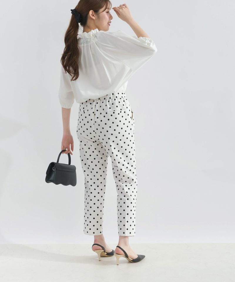 model：H165　着用サイズ：M　オフホワイト