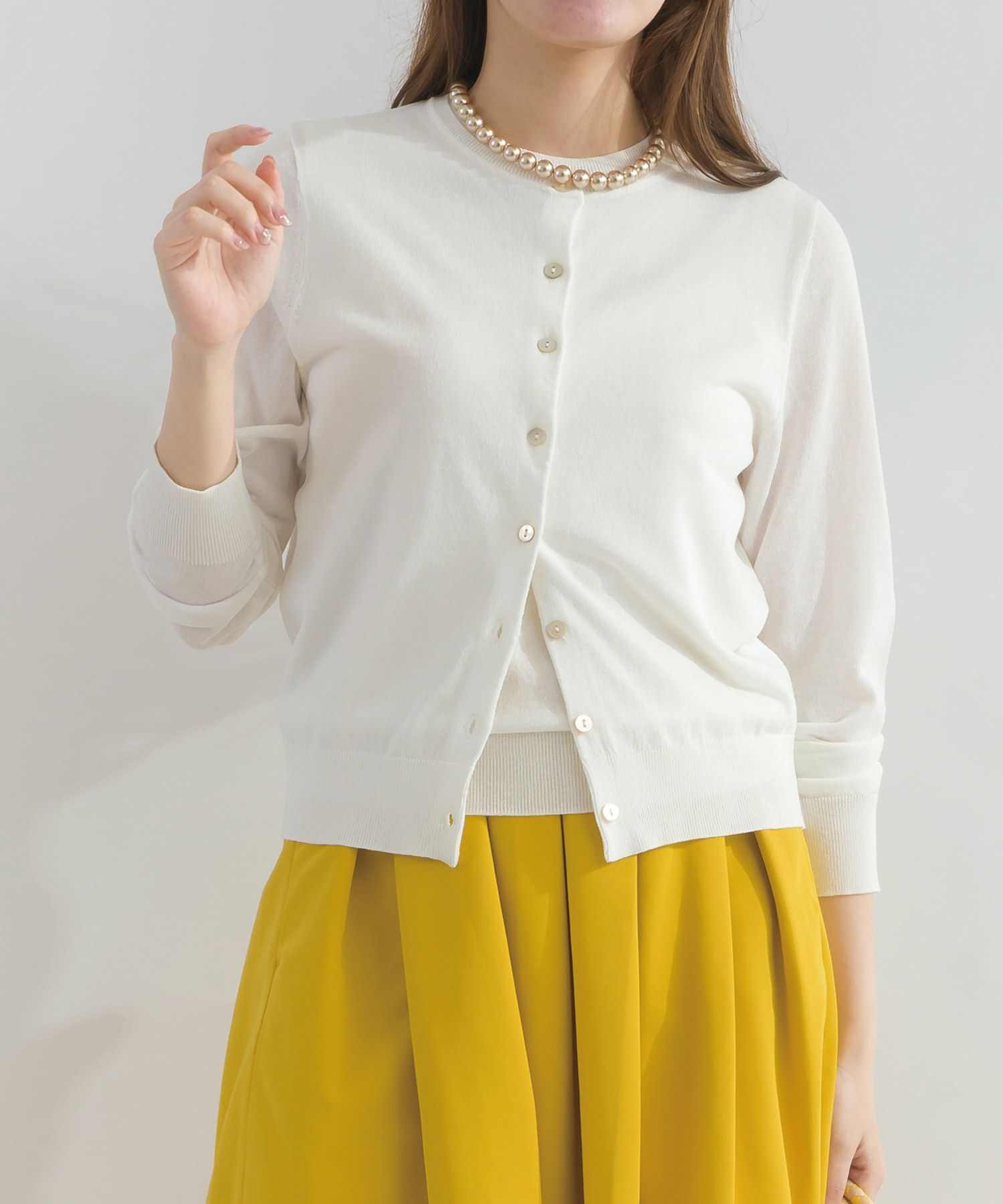 model：H165　着用サイズ：M　オフホワイト