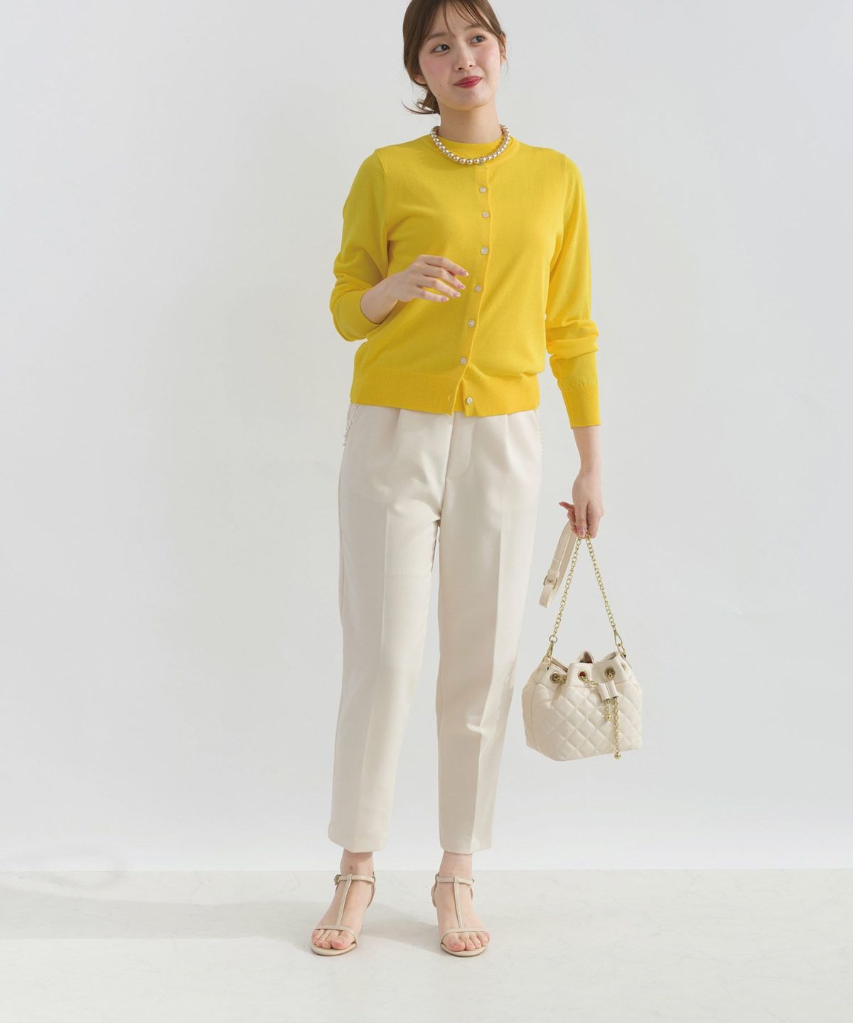 model：H165　着用サイズ：M　イエロー