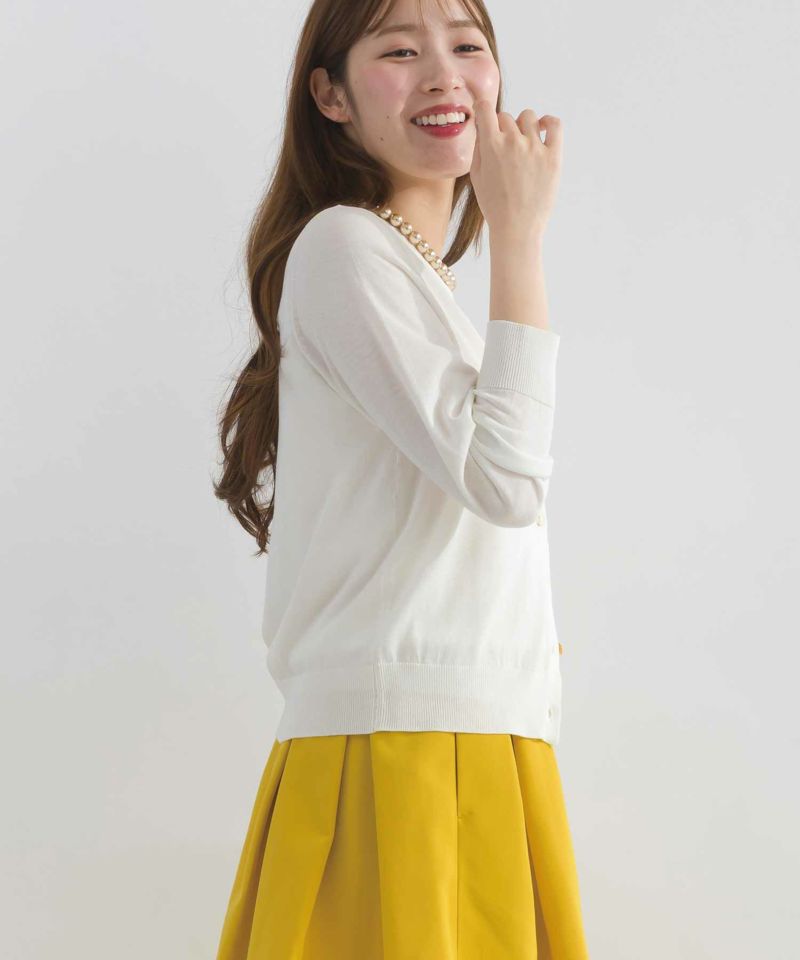 model：H165　着用サイズ：M　オフホワイト