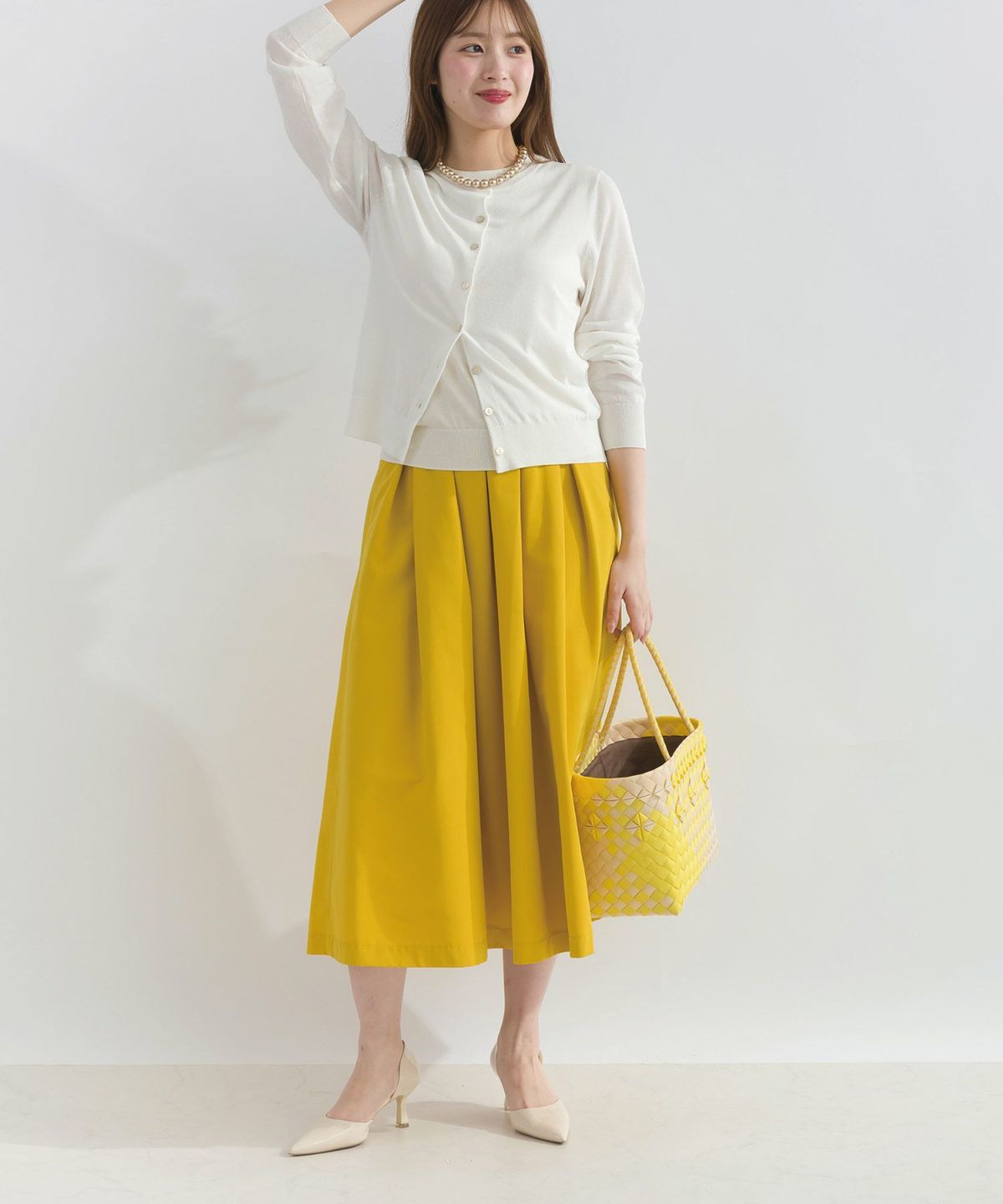 model：H165　着用サイズ：M　オフホワイト