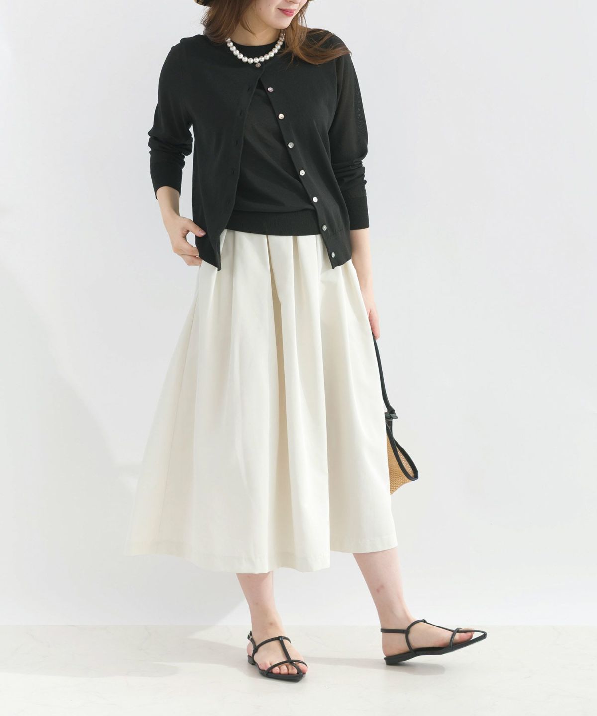 model：H165　着用サイズ：M　ブラック