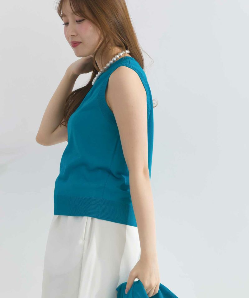 model：H165　着用サイズ：M　ターコイズブルー