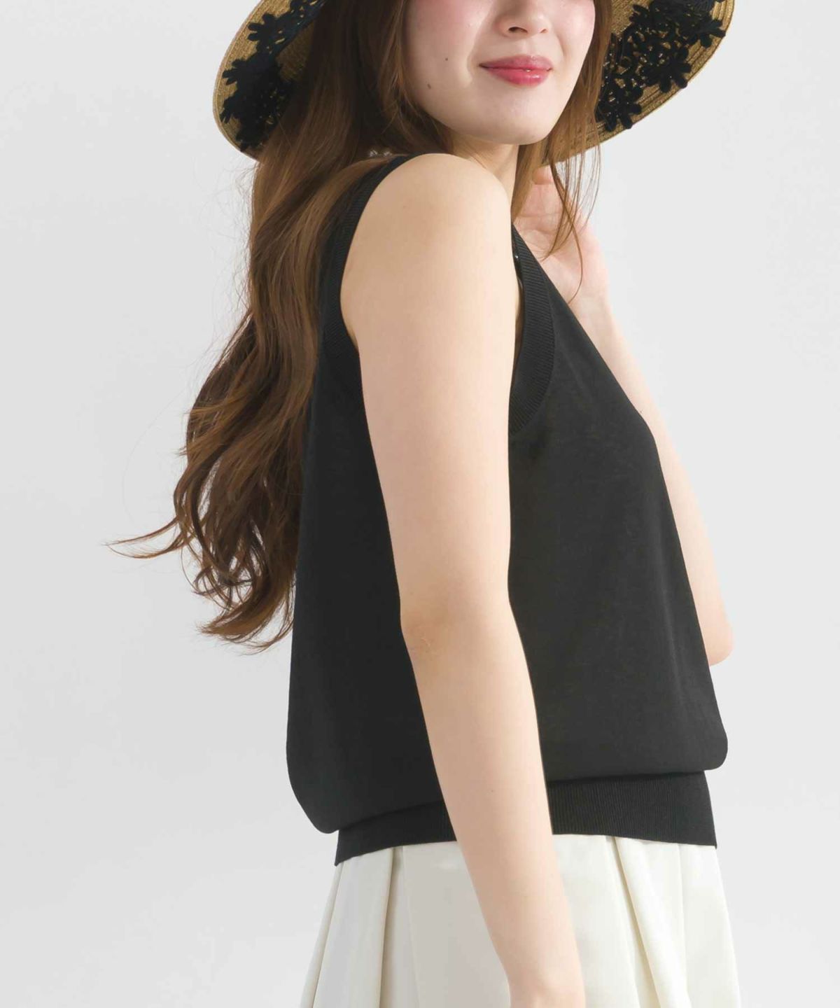 model：H165　着用サイズ：M　ブラック