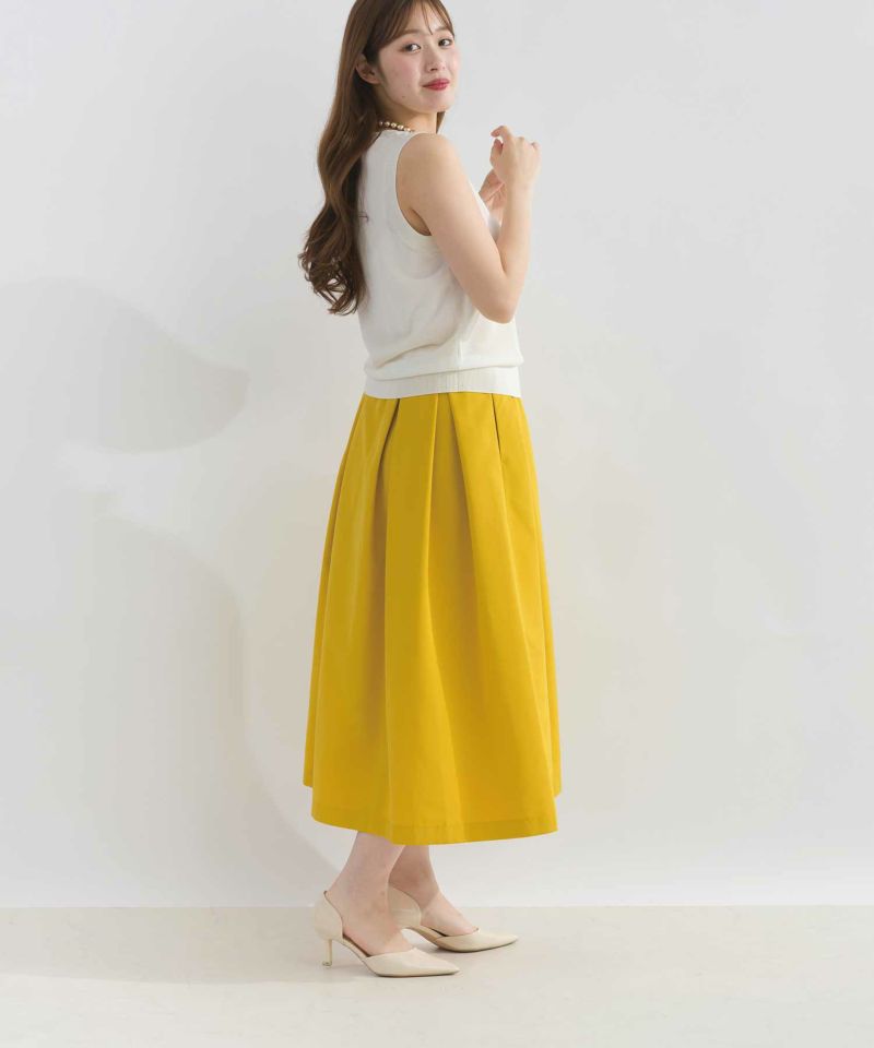 model：H165　着用サイズ：M　オフホワイト