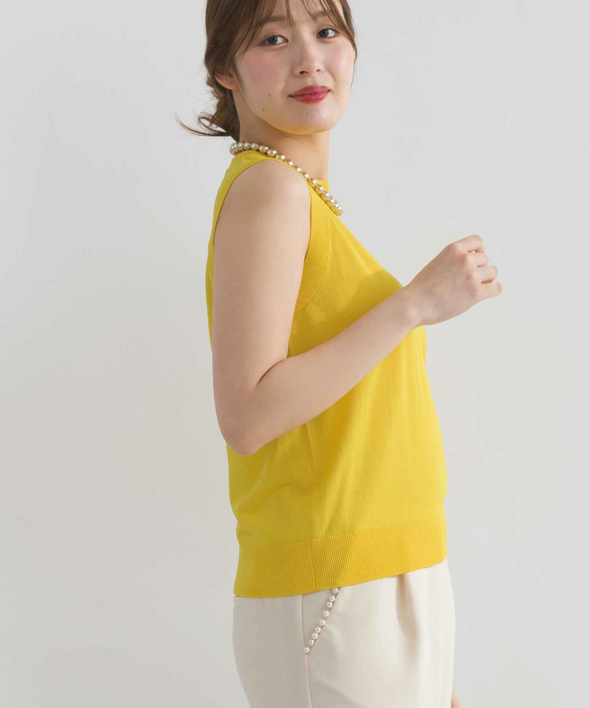 model：H165　着用サイズ：M　イエロー