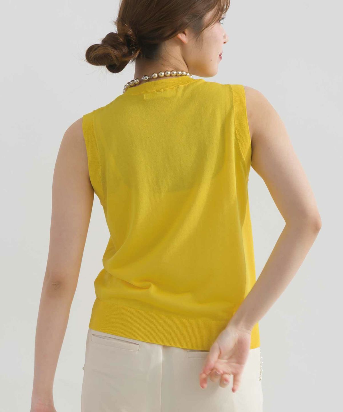 model：H165　着用サイズ：M　イエロー