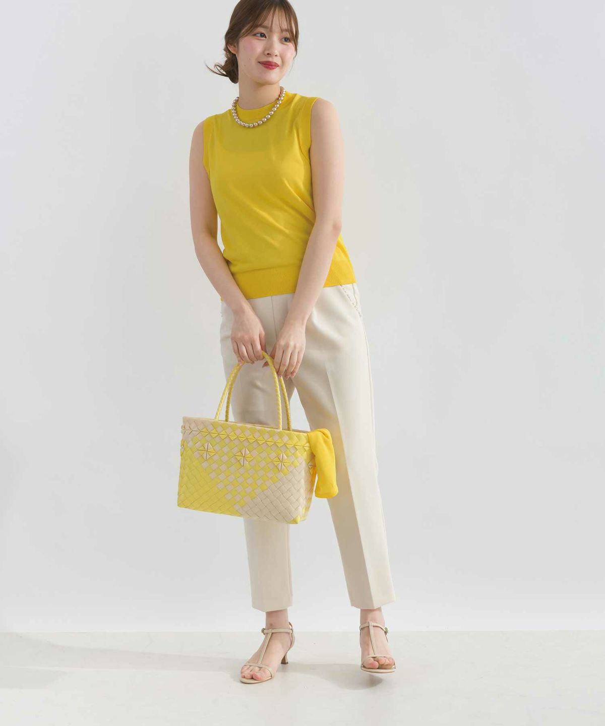 model：H165　着用サイズ：M　イエロー