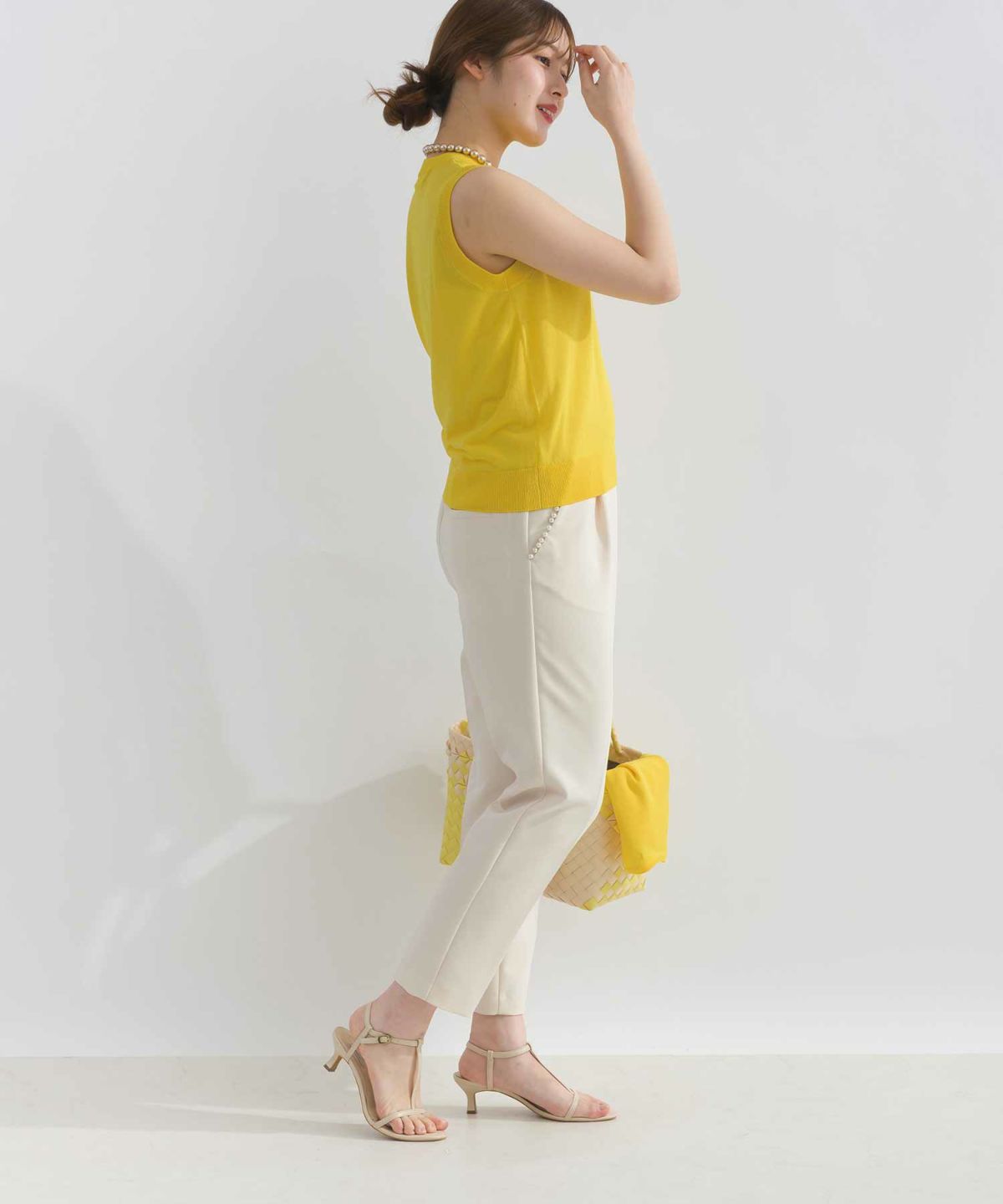 model：H165　着用サイズ：M　イエロー