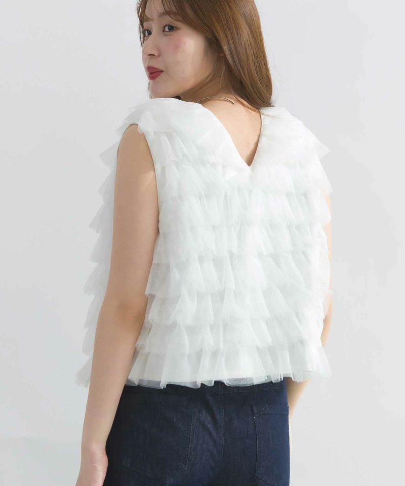 model：H165　着用サイズ：M　オフホワイト前