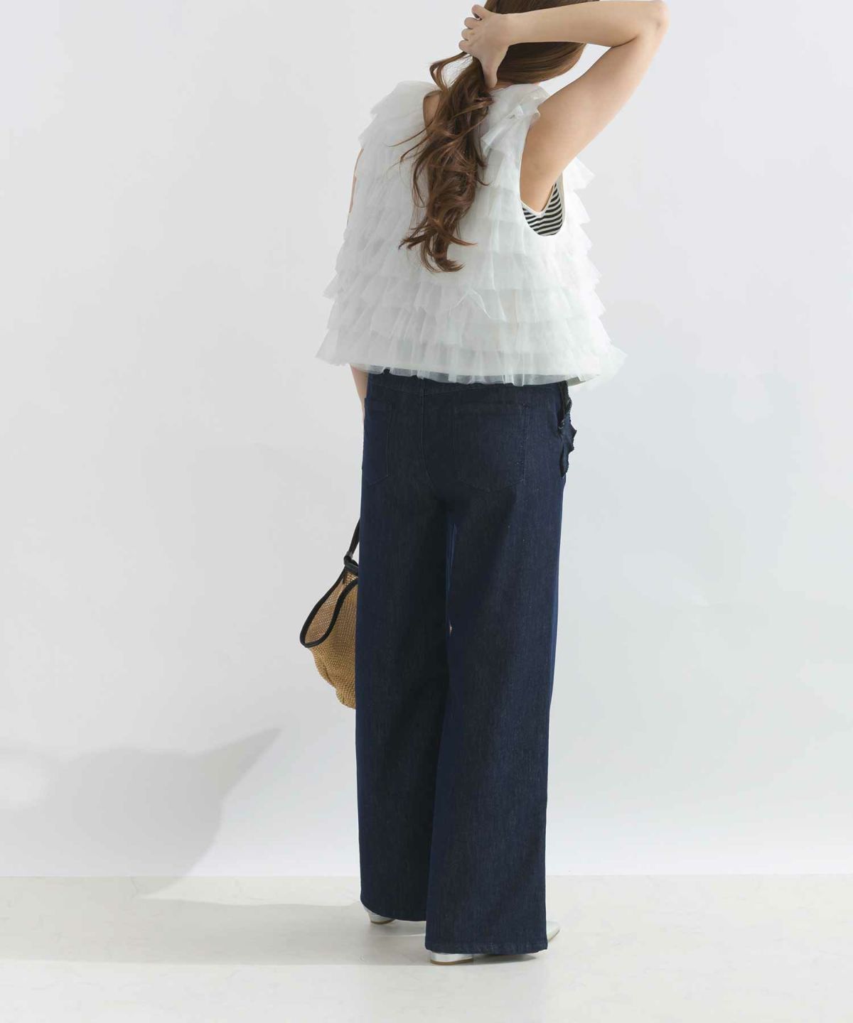 model：H165　着用サイズ：M　オフホワイト前