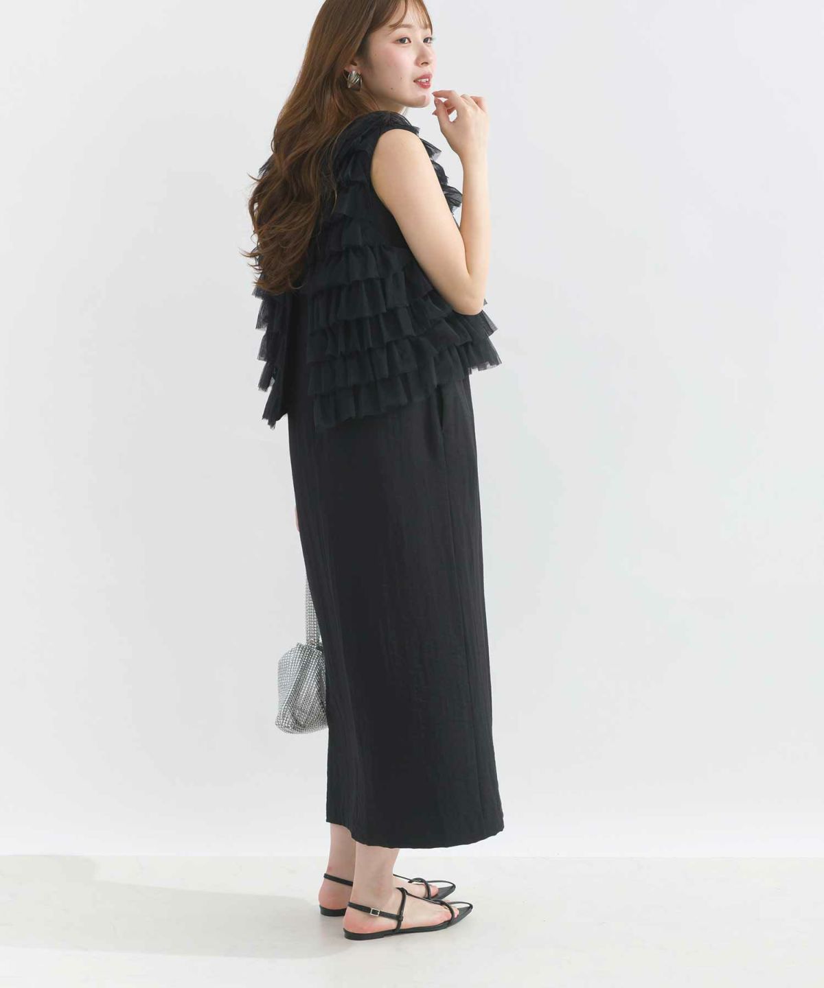 model：H165　着用サイズ：M　ブラック後ろ