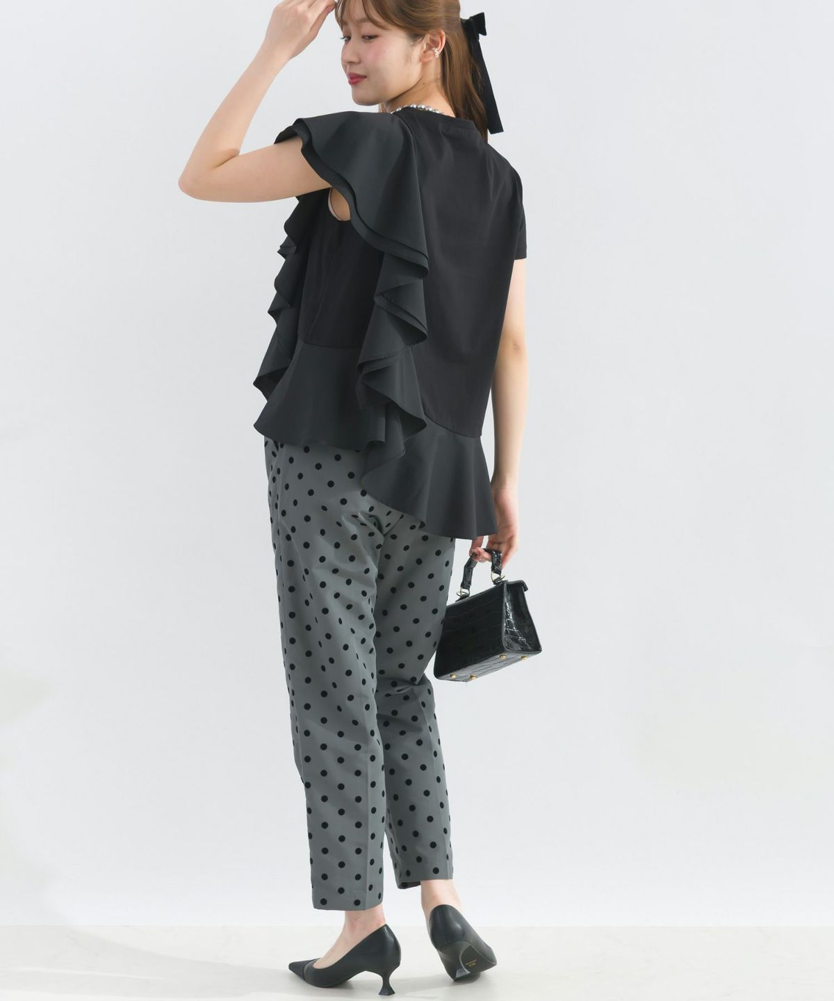 model：H165　着用サイズ：M　ブラック