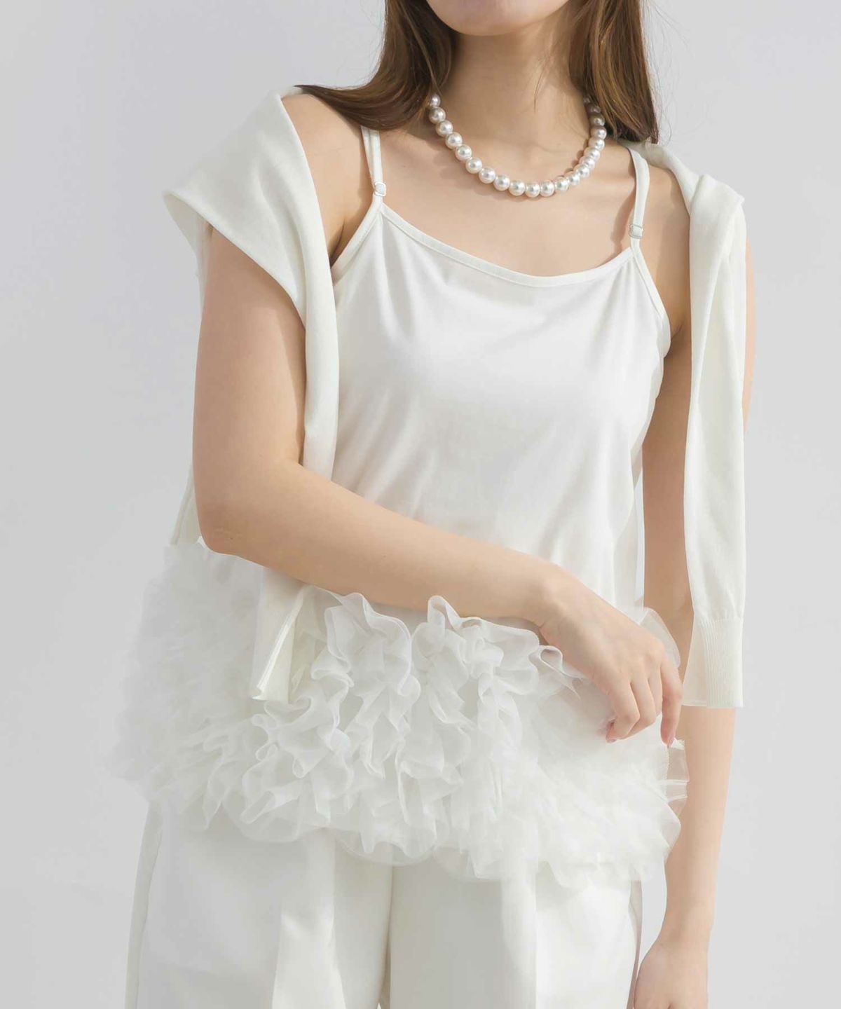 model：H165　着用サイズ：M　オフホワイト