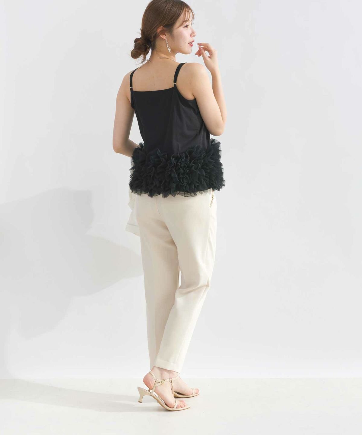 model：H165　着用サイズ：M　ブラック