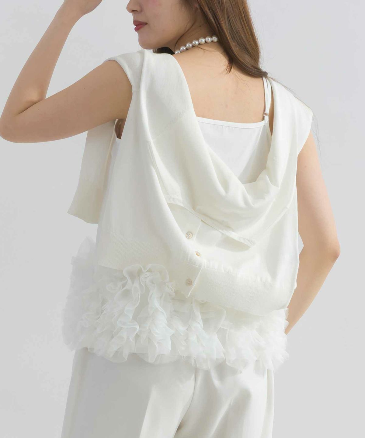 model：H165　着用サイズ：M　オフホワイト