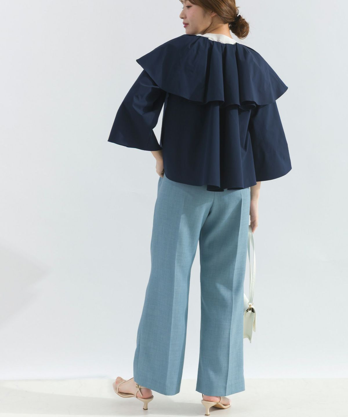 model：H165　着用サイズ：M　ネイビー