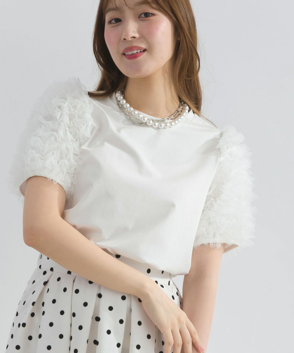 model：H165　着用サイズ：M　オフホワイト