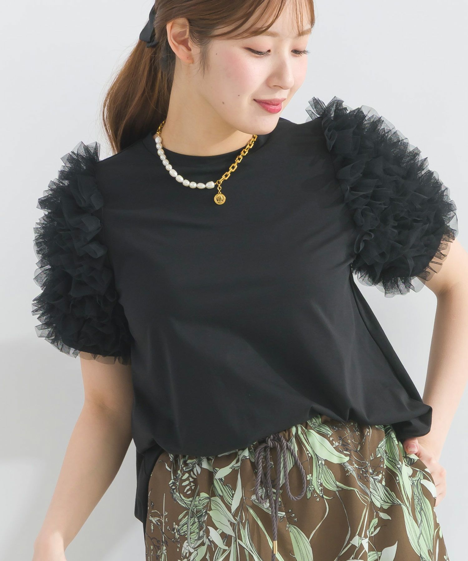 model：H165　着用サイズ：M　ブラック