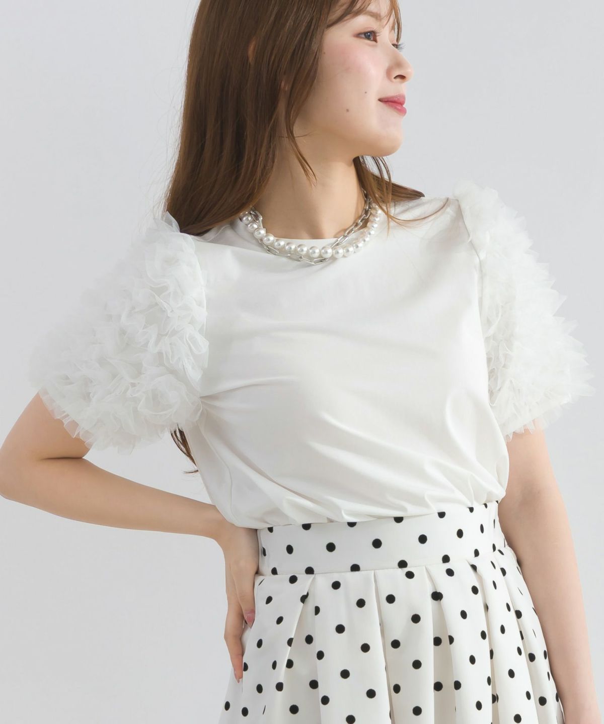 model：H165　着用サイズ：M　オフホワイト