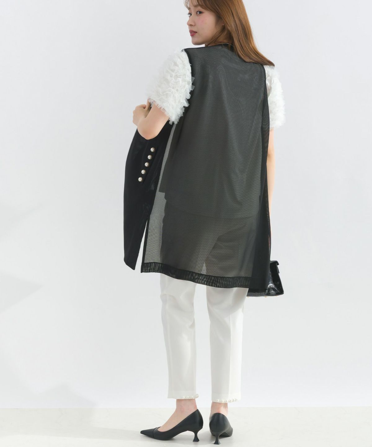 model：H165　着用サイズ：M　オフホワイト