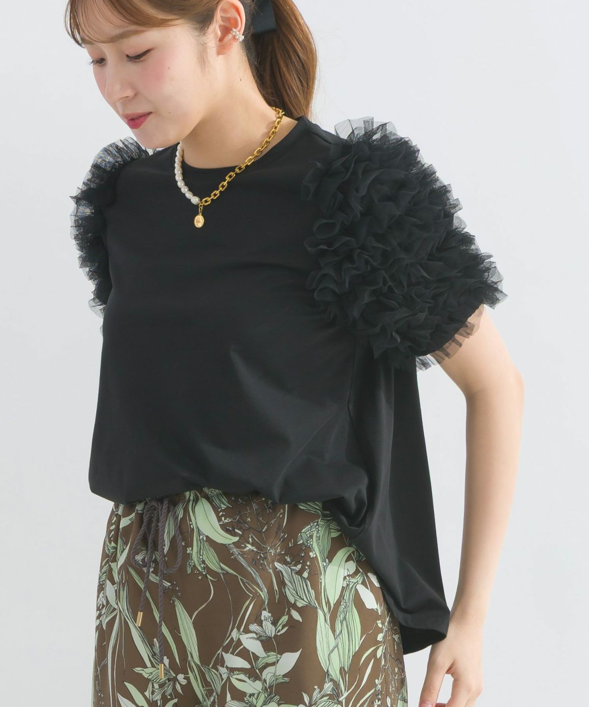 model：H165　着用サイズ：M　ブラック