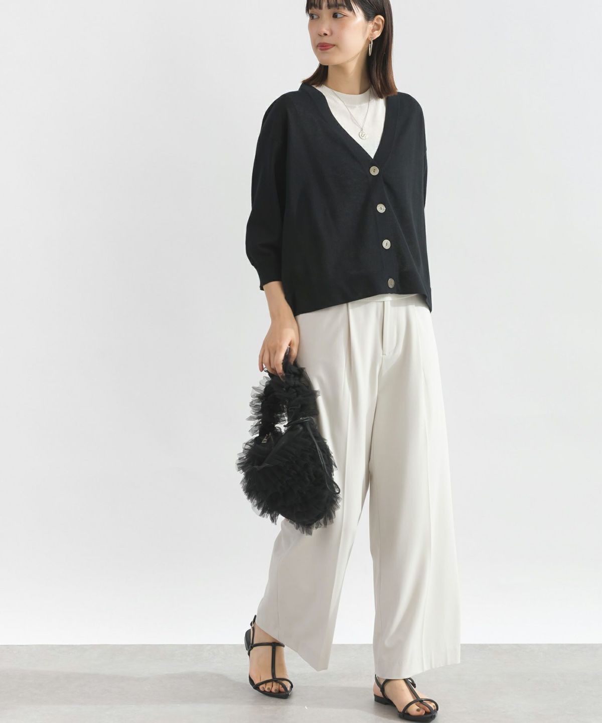 model：H162　着用サイズ：M　ブラック