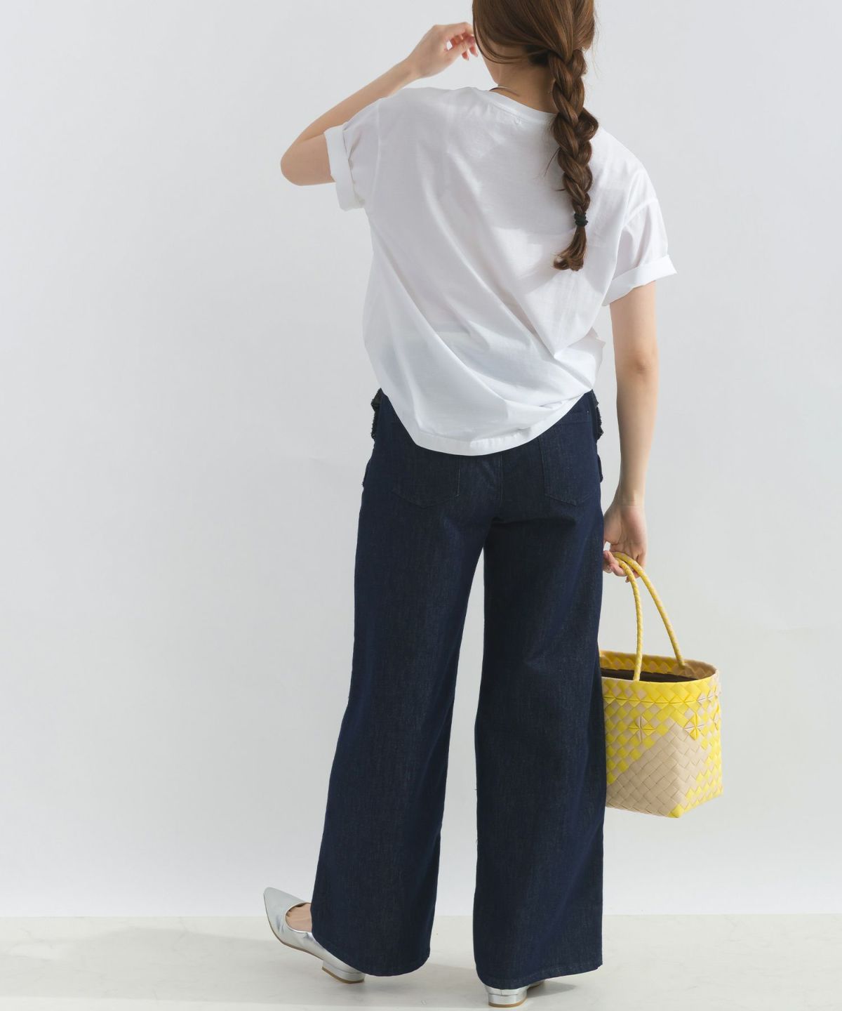 model：H165　着用サイズ：M　オフホワイト