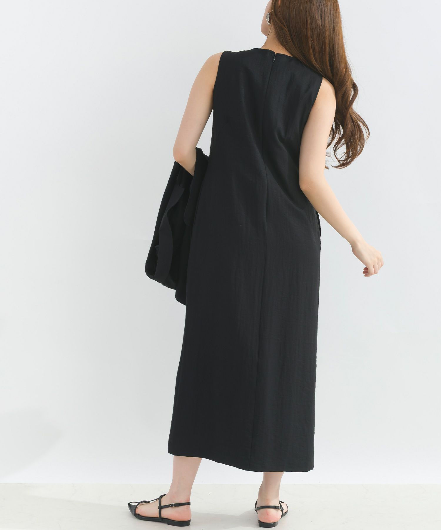 model：H165　着用サイズ：M　ブラック