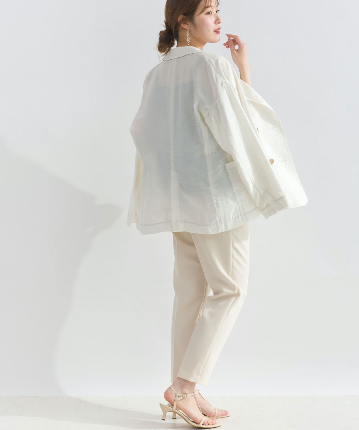 model：H165　着用サイズ：M　アイボリー