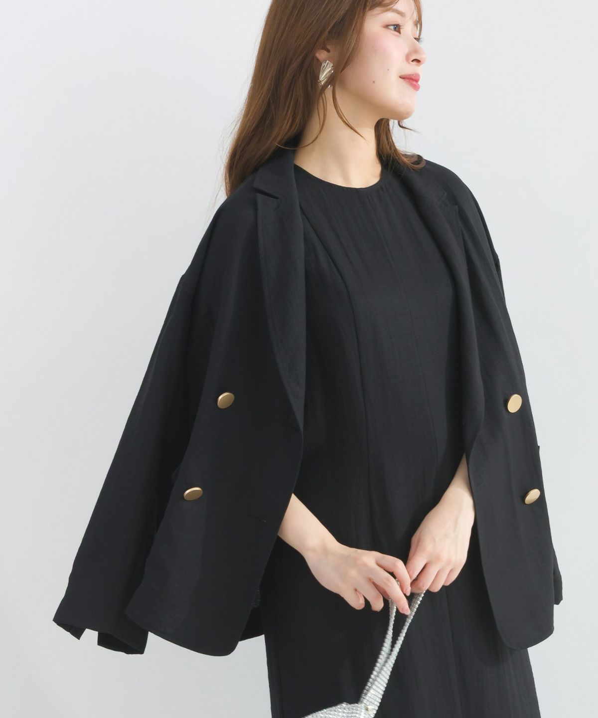 model：H165　着用サイズ：M　ブラック（セットアップで）