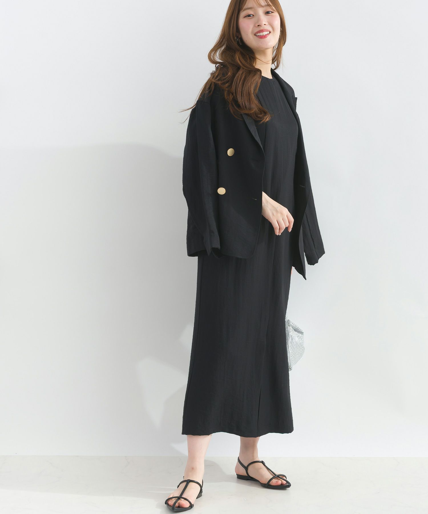 model：H165　着用サイズ：M　ブラック（セットアップで）