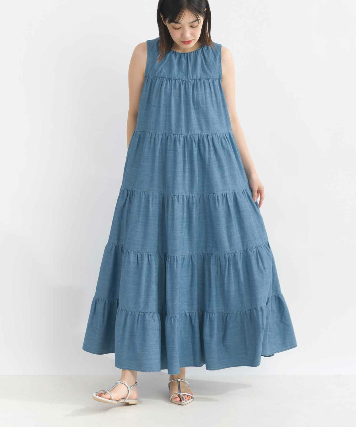 model：H162　着用サイズ：M　ライトブルー