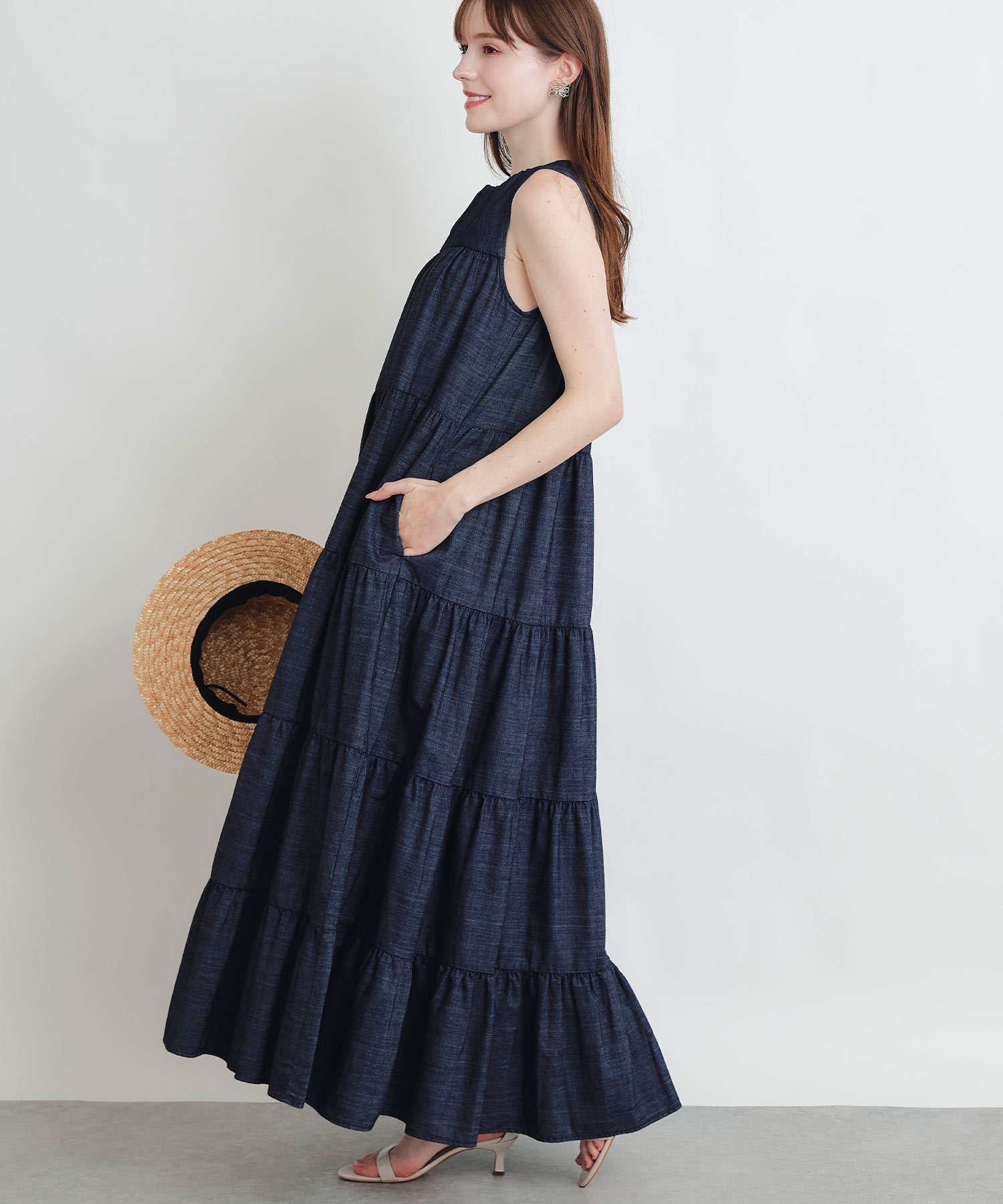 model：H162　着用サイズ：M　ブルー