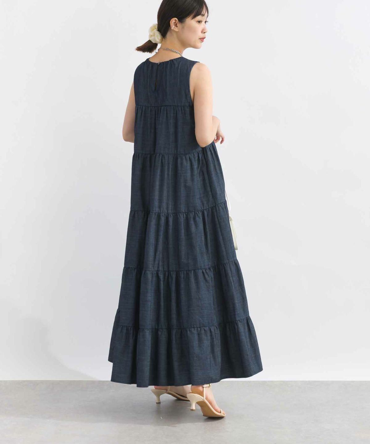 model：H162　着用サイズ：M　ブルー