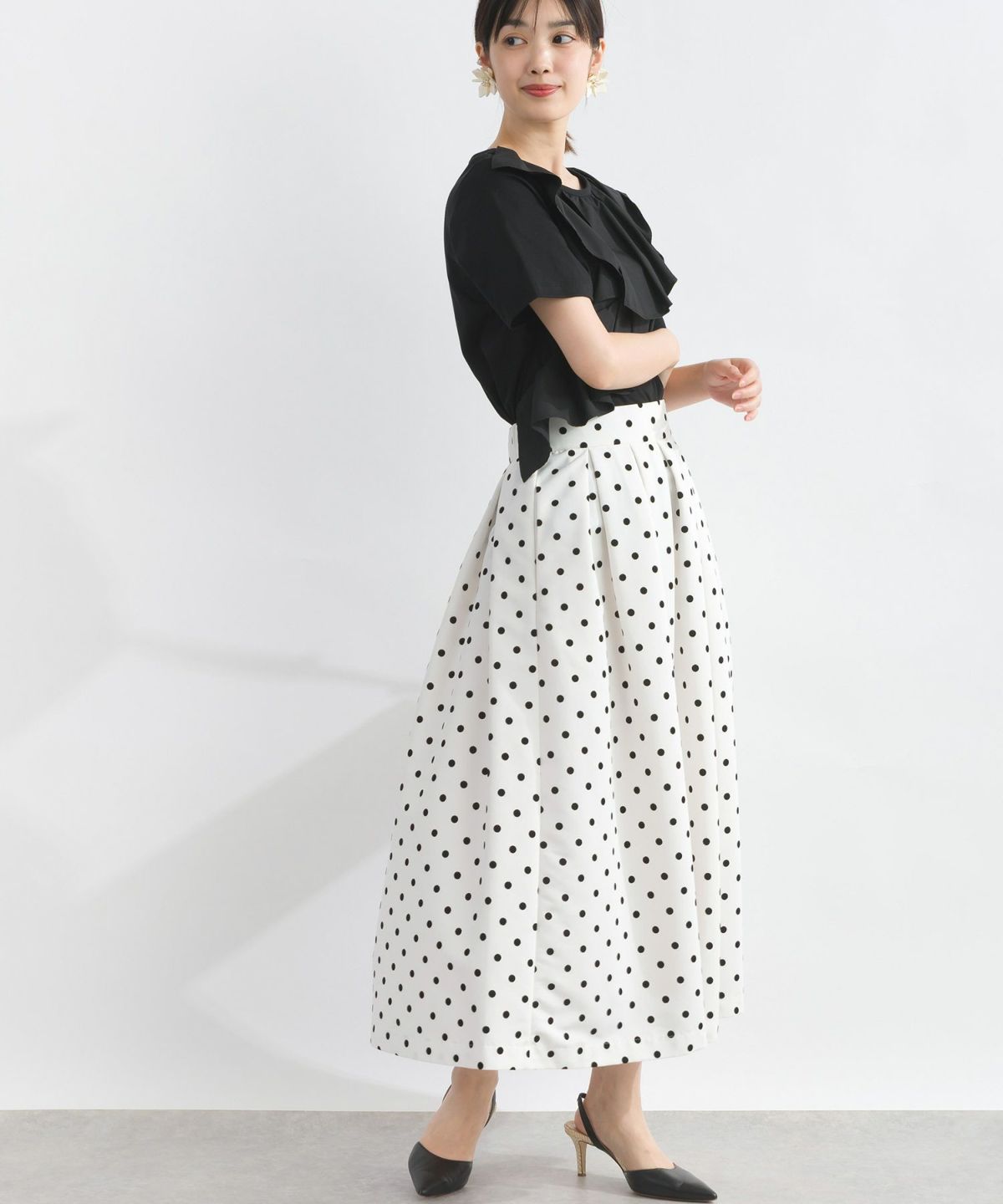 model：H162　着用サイズ：M　ブラック