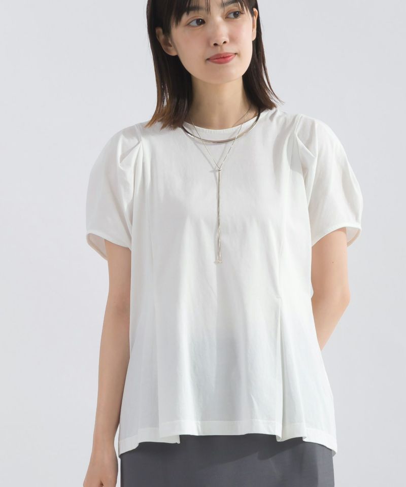 model：H162　着用サイズ：M　オフホワイト