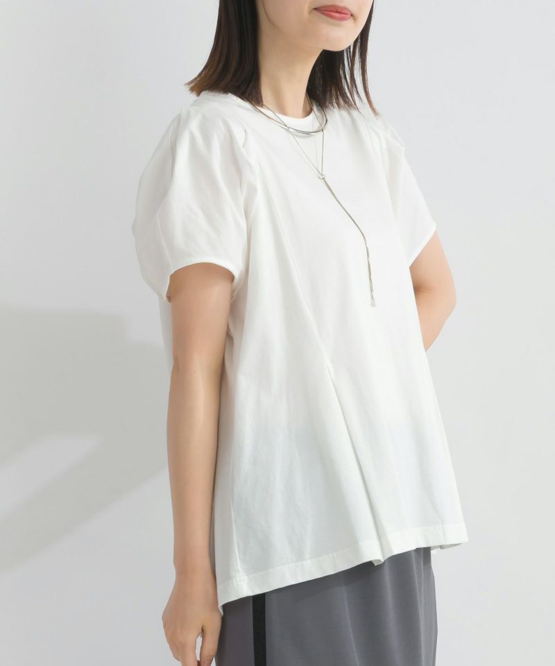 model：H162　着用サイズ：M　オフホワイト