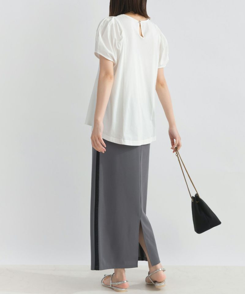 model：H162　着用サイズ：M　オフホワイト