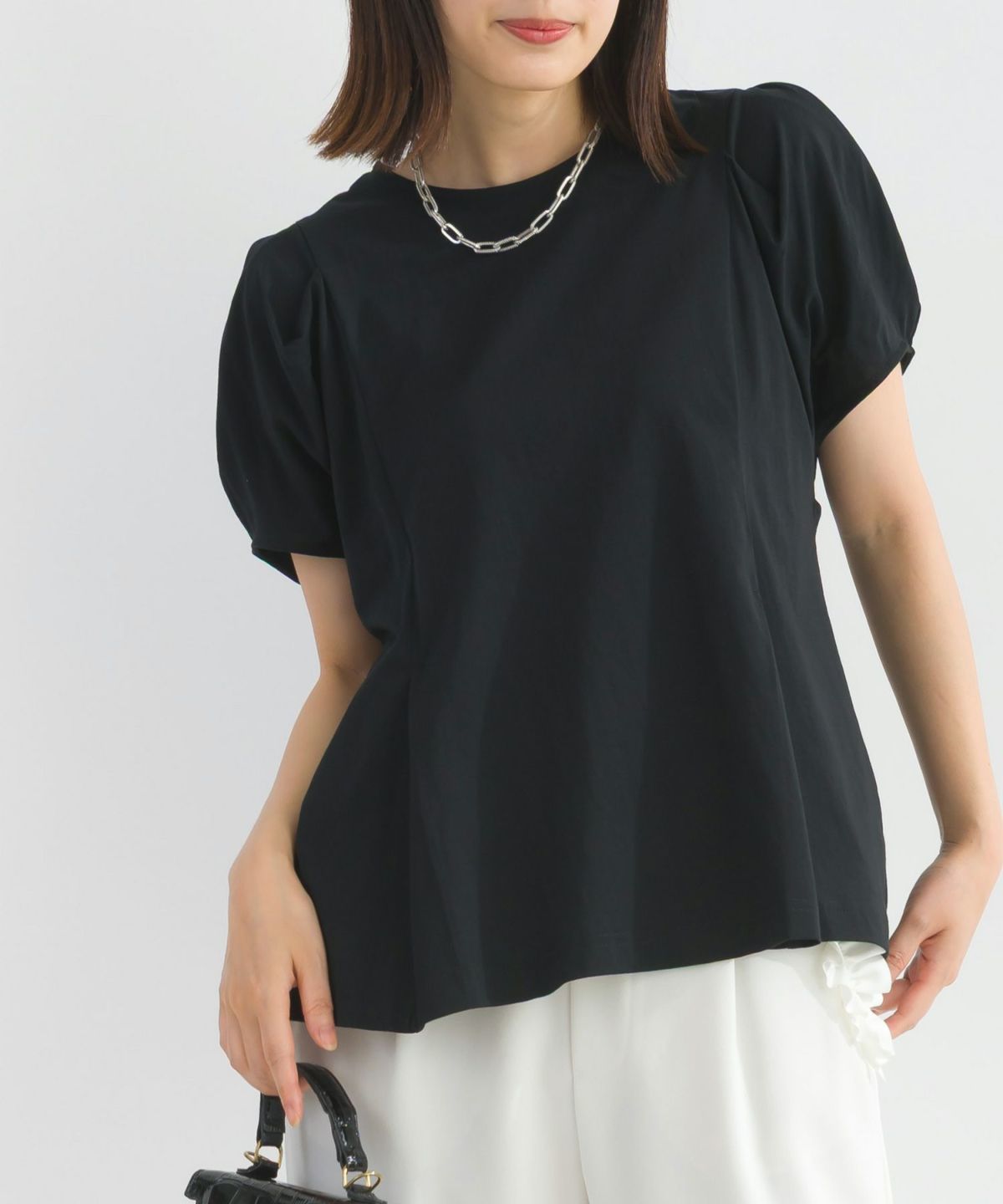 model：H162　着用サイズ：M　ブラック