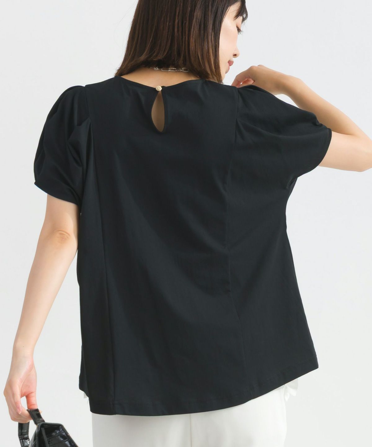 model：H162　着用サイズ：M　ブラック