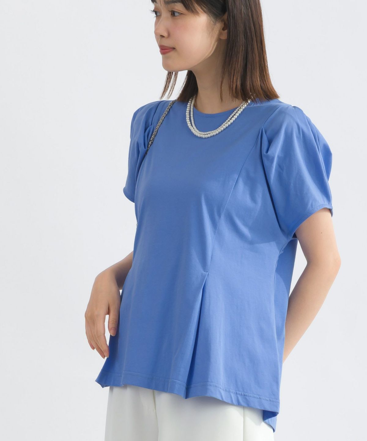 model：H162　着用サイズ：M　サックスブルー