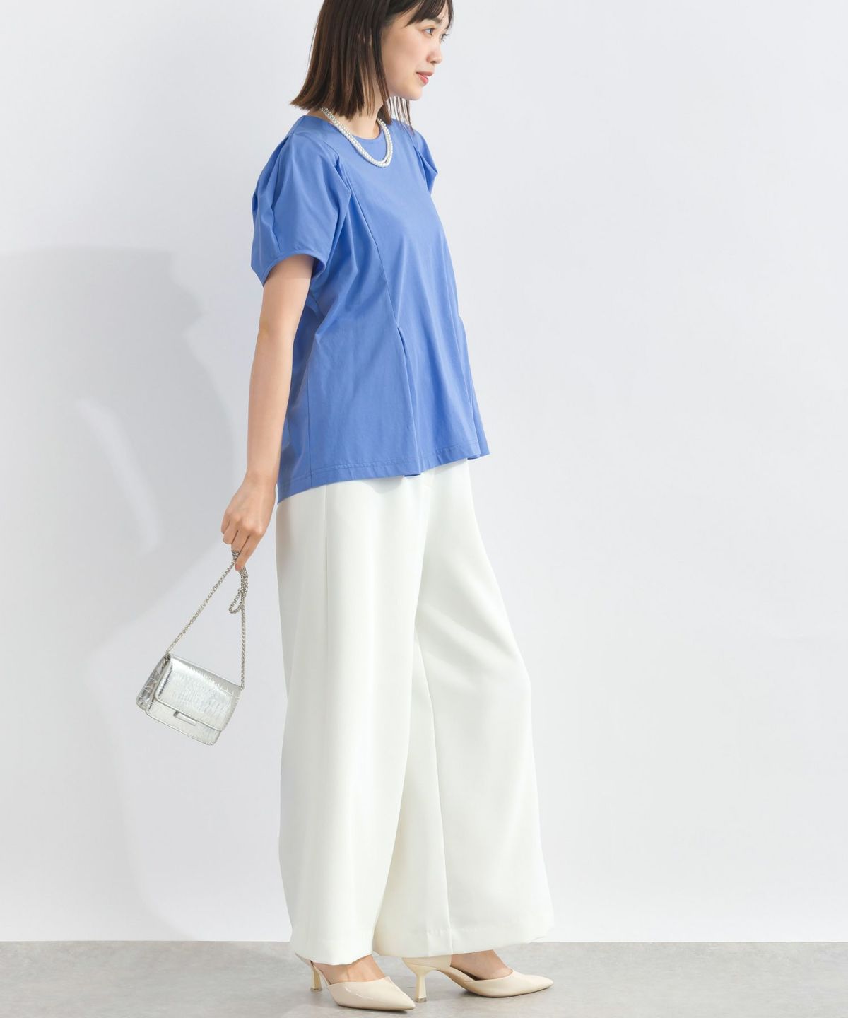 model：H162　着用サイズ：M　サックスブルー